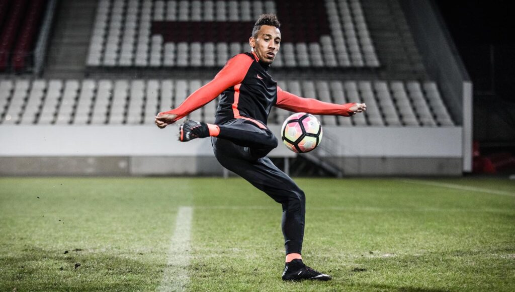 Nike Hypervenom 3 Strike Night