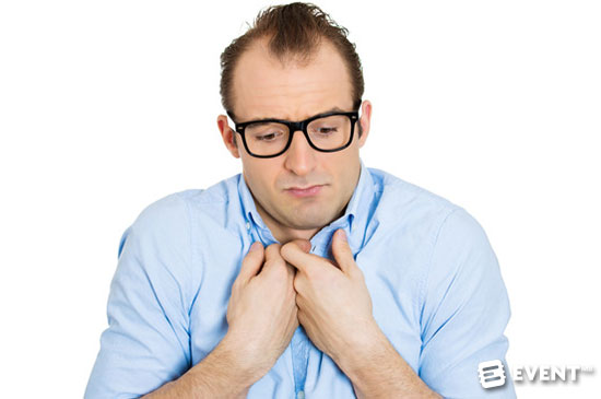 15-Body-Language-Mistakes-You-Need-to-Avoid---avoid-eye-contact