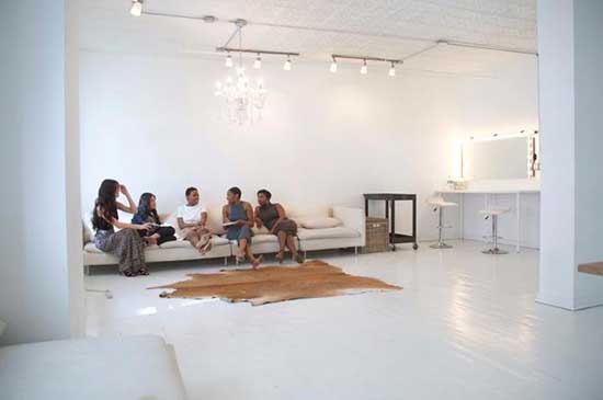 Fed-up-with-boring,-beige-and-bland--Try-these-venues-from-the-Sharing-Economy---bleu-1