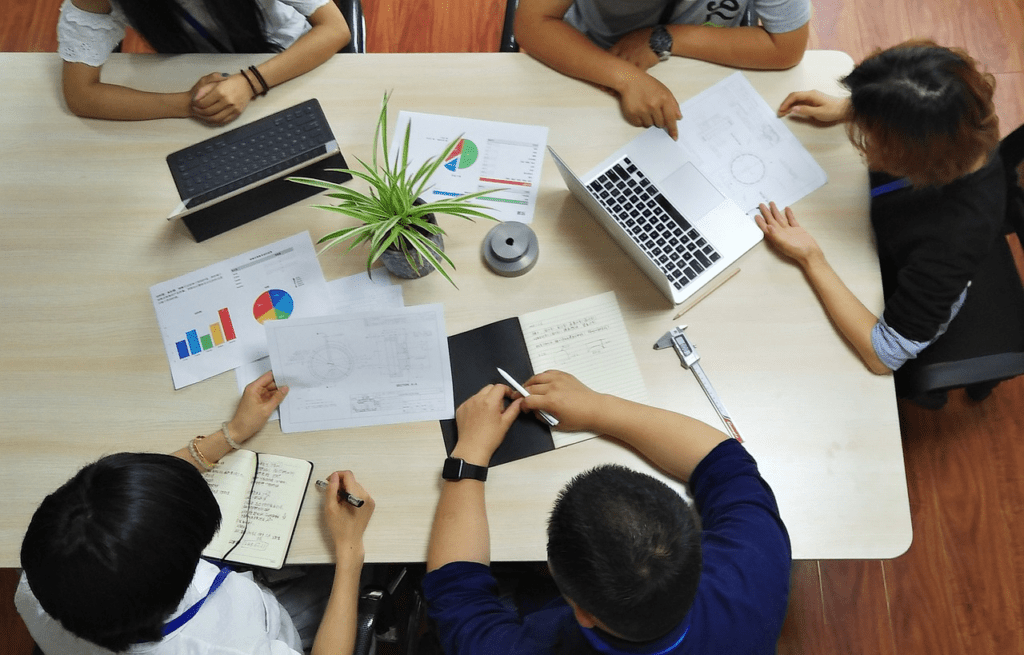 Constructive debrief template guiding a team discussion