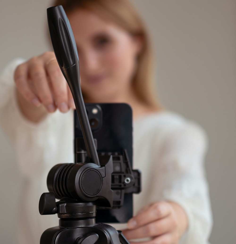 Woman making a TikTok
